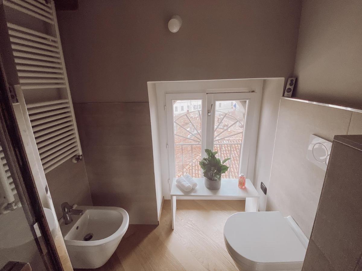 Historic Center Charming Apartment Free Wi-Fi Savigliano Ngoại thất bức ảnh