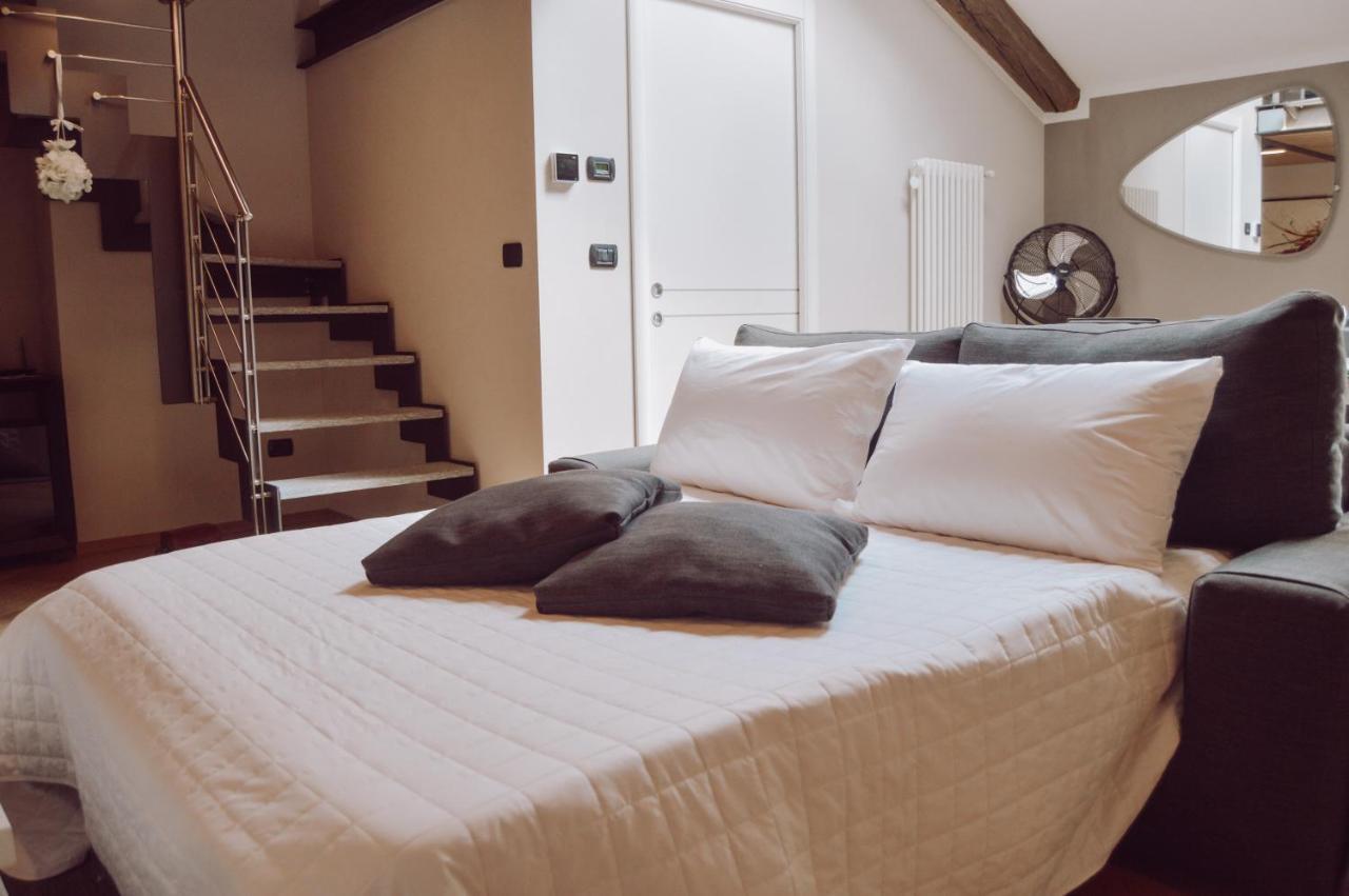 Historic Center Charming Apartment Free Wi-Fi Savigliano Ngoại thất bức ảnh